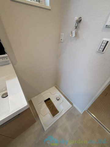 平塚市龍城ヶ丘　新築戸建　全3棟3号棟のランドリースペース