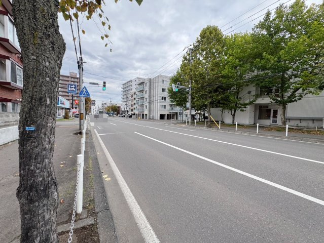 エレガンスハイツ中の島通りの画像