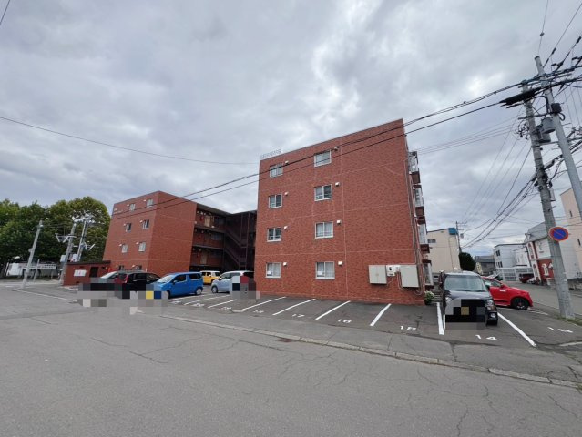 エレガンスハイツ中の島通りの画像