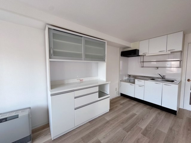 エレガンスハイツ中の島通りの画像