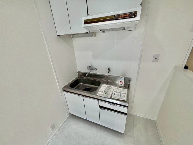 白国弘友ハイツのキッチン