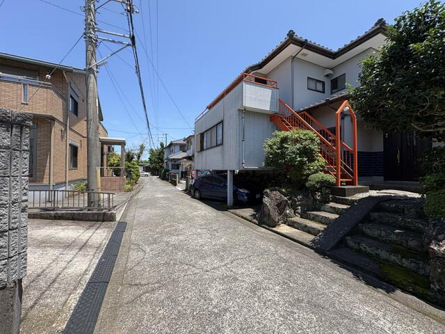 伊東市　川奈の前面道路含む現地写真