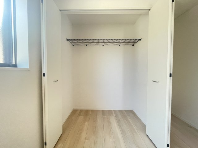 クレイドルガーデン八戸市小中野第7　4号棟の収納