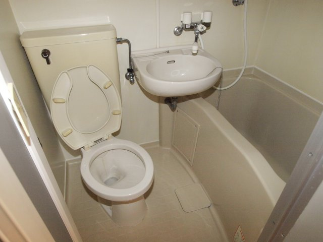 エレガンス浜田山の浴室