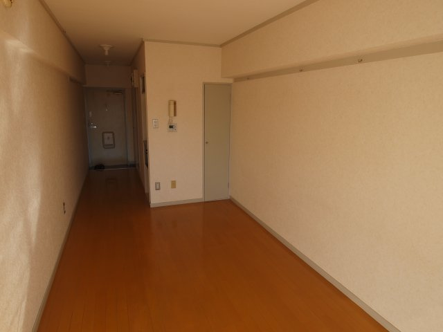 エレガンス浜田山の居間・リビング