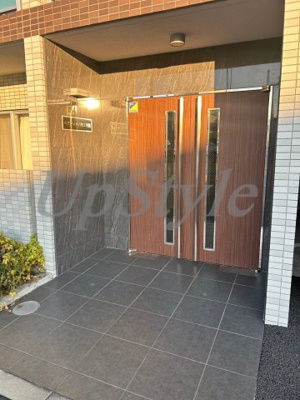 【エントランス】 | ペアパレス六町２号館