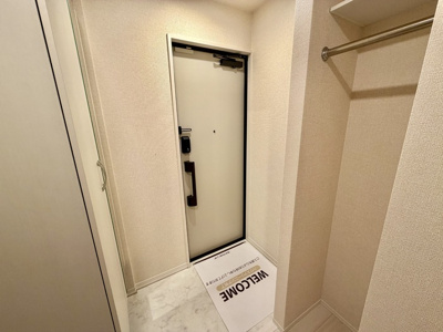 【玄関】 | Premiere Y