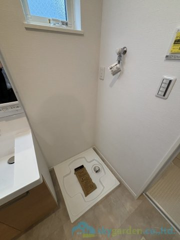 平塚市龍城ヶ丘　新築戸建　全3棟2号棟のランドリースペース