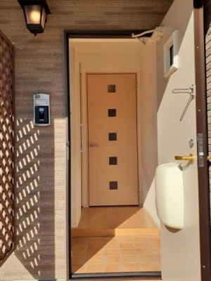 【玄関】 | グランデ・ルーチェＡ