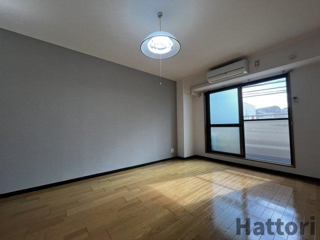 アズビー千里山の居間・リビング