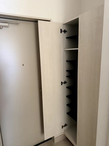 KTIレジデンス西新町の収納