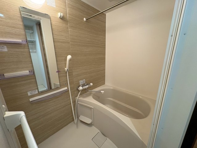 ウィンドテラス矢切の浴室