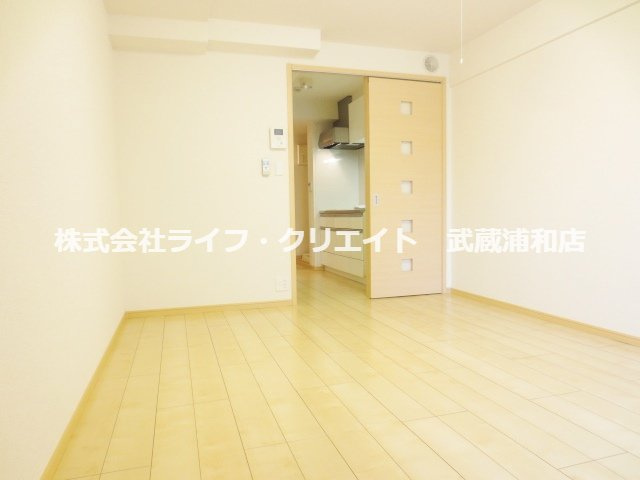 サンナップヒルズ　SEKI　2の内装|別号室の参考写真です。