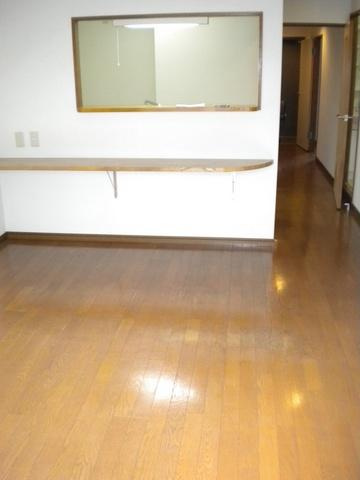 第3旭マンションの居間・リビング