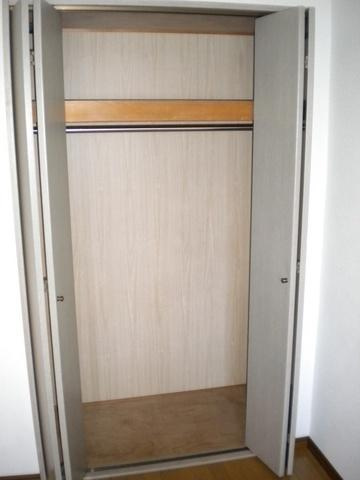 第3旭マンションの収納