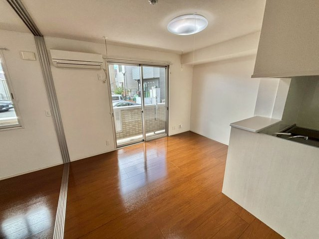 グレイシャスの居間・リビング