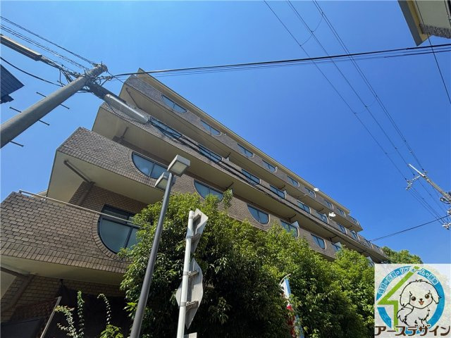 エルコーポⅡ番館の外観