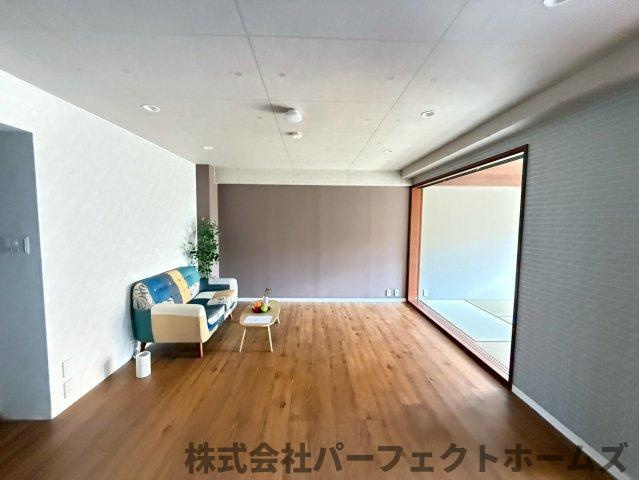 【居間・リビング】の画像