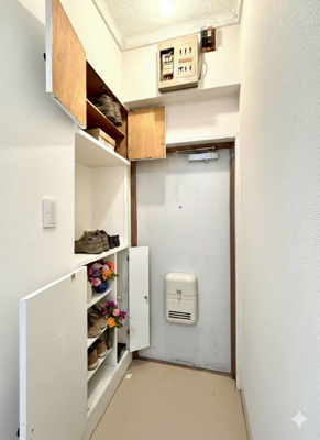 【玄関】 | ゾンネンハイム大手門 | ※家具はイメージです。