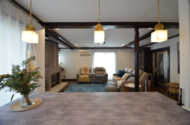 本牧緑ケ丘　中古戸建　の居間・リビング