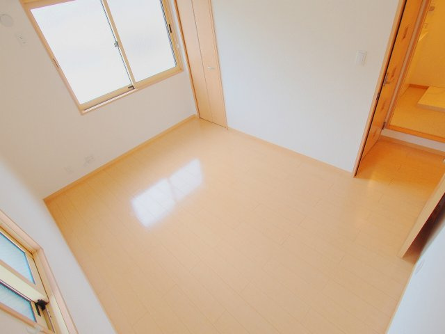 ファミール宮上 D棟の子供部屋