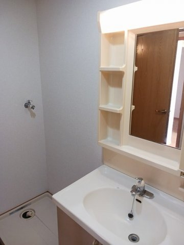 Ｔ・プロスペ－ルの洗面所|コンパクトで使いやすい洗面所