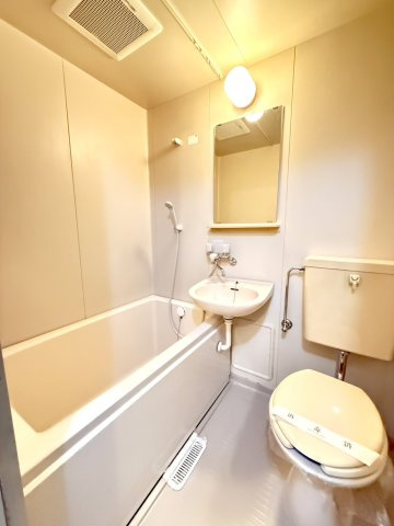 ブランドール御影の浴室