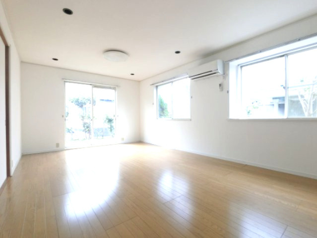 【居間・リビング】