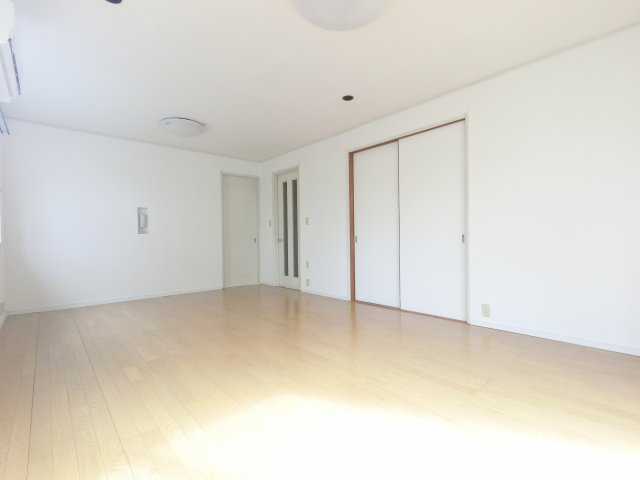 【居間・リビング】