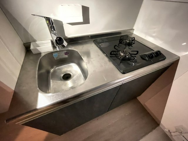 エヌエムサンカンテキャトフB棟のキッチン