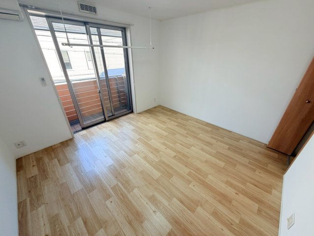 コスタデ須磨浦の居間・リビング