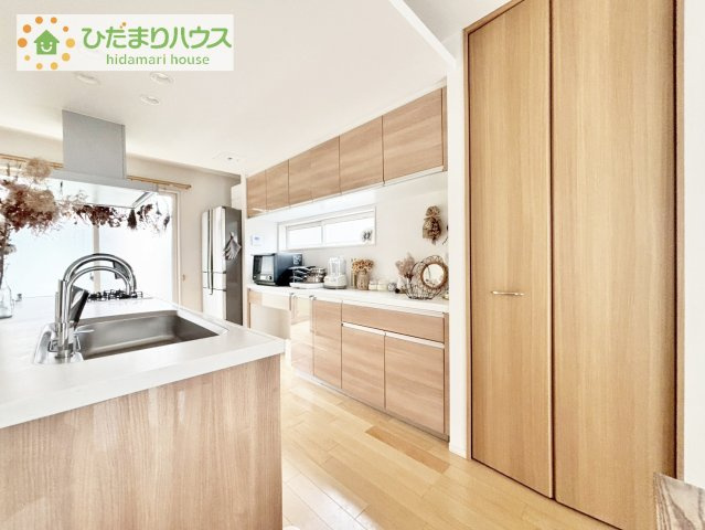 【収納】 | つくば市研究学園4丁目　中古戸建 | 備え付け収納で、スッキリお片付け！