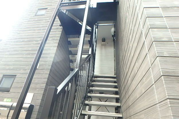 Ｇｌａｎｚ本駒込　２０２のエントランス