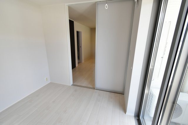 ヘーベルメゾン小松北町の洋室