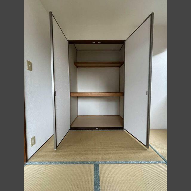 ディアス・オークの収納