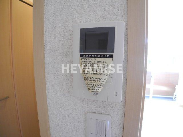 スワンコリーヌのセキュリティ|※室内画像は別号室のもの(反転タイプ)