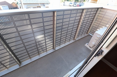 【バルコニー】 | クオシス | バルコニー