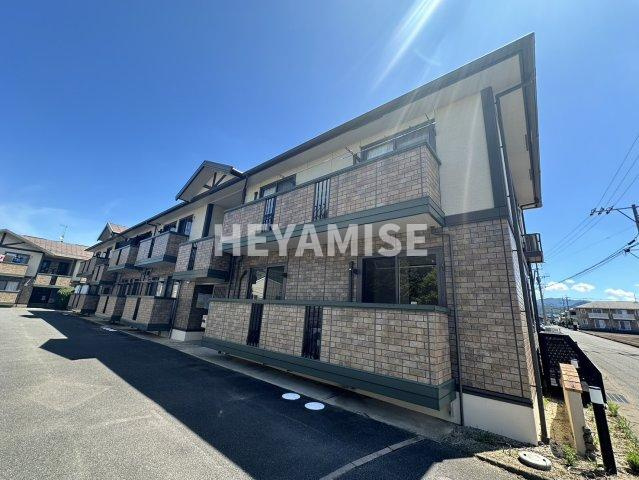 メルベーユ富の原F棟