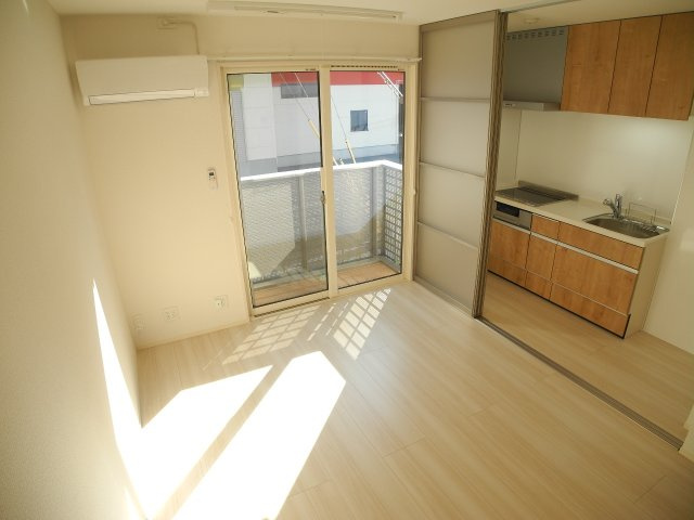 プードリエ本町の居間・リビング