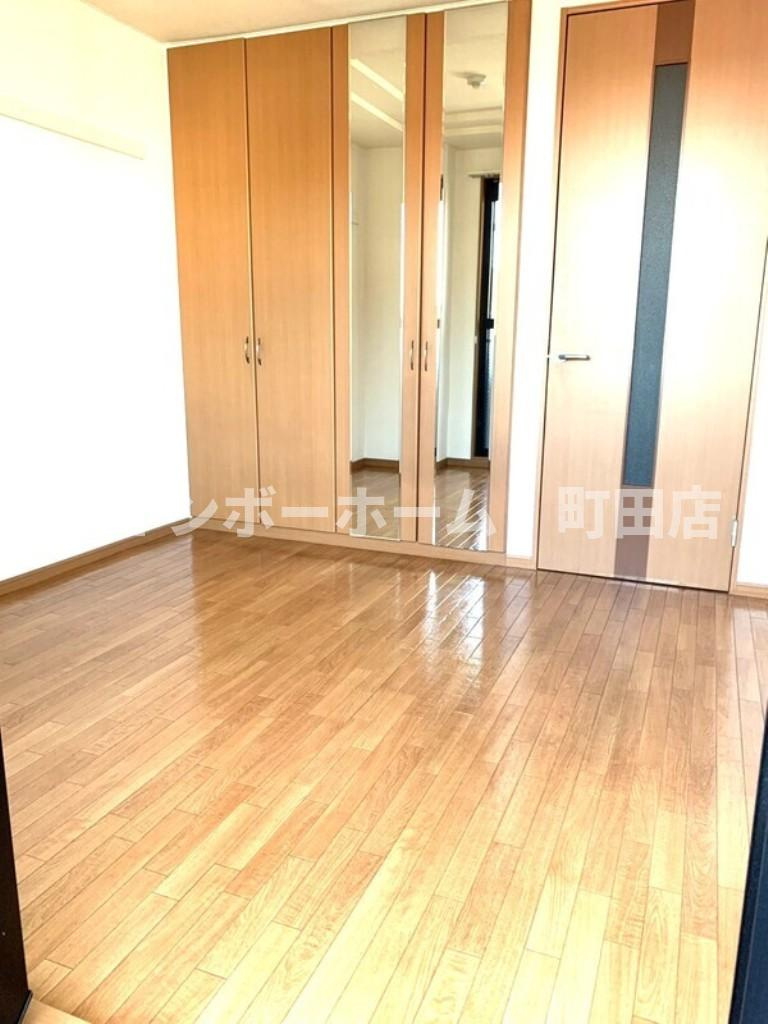 Joy of Life鶴川※初期費用分割あと払いサービス利用可能物件の居間・リビング