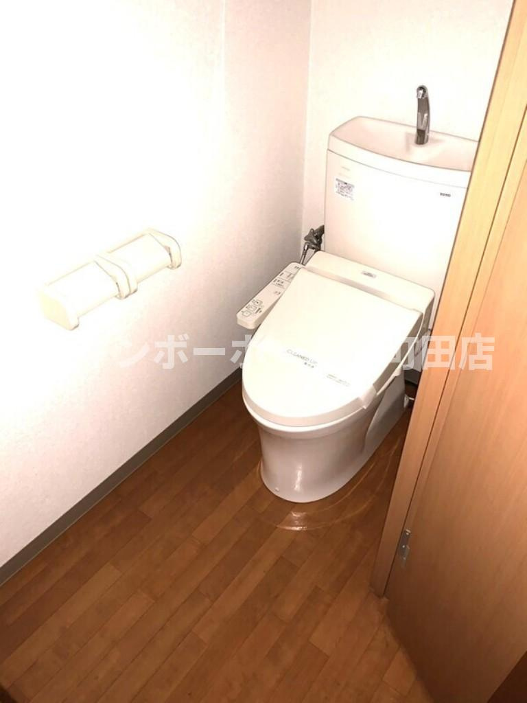 Joy of Life鶴川※初期費用分割あと払いサービス利用可能物件のトイレ