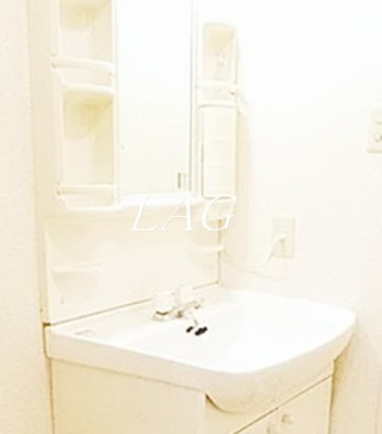 【洗面所】 | クリオ王子神谷弐番館 | 洗面台です。