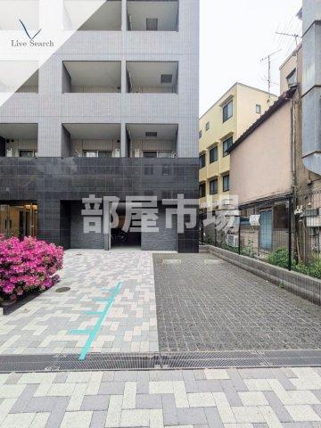 レオーネ南千住のエントランス