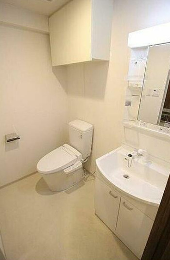 レオーネ南千住のトイレ