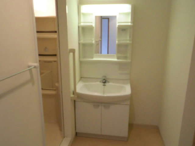 クエスタ柏の独立洗面台