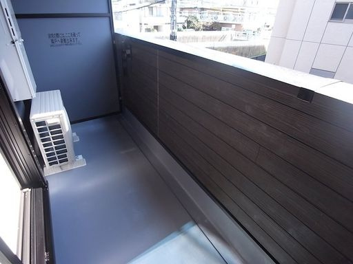 TIDE.style FUKAEのバルコニー