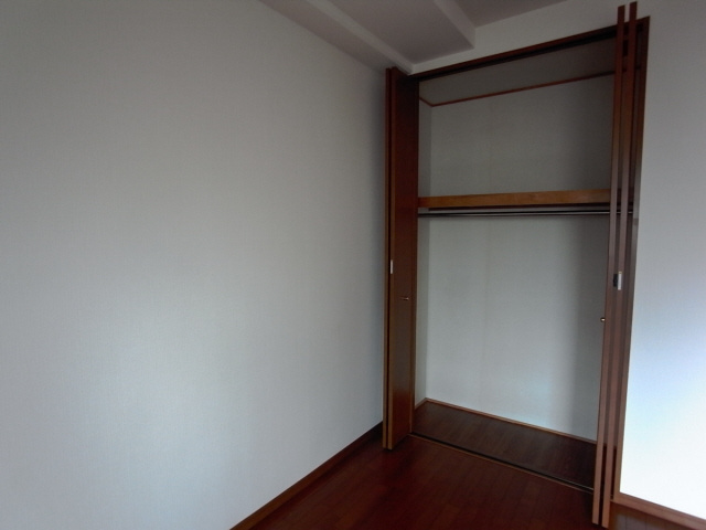 レジオン東灘公園通りの収納