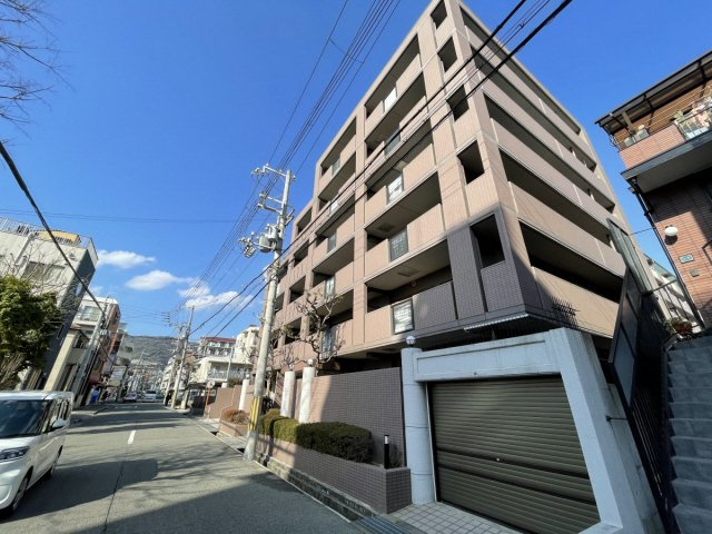 レジオン東灘公園通りの外観