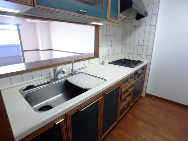 レジオン東灘公園通りのキッチン