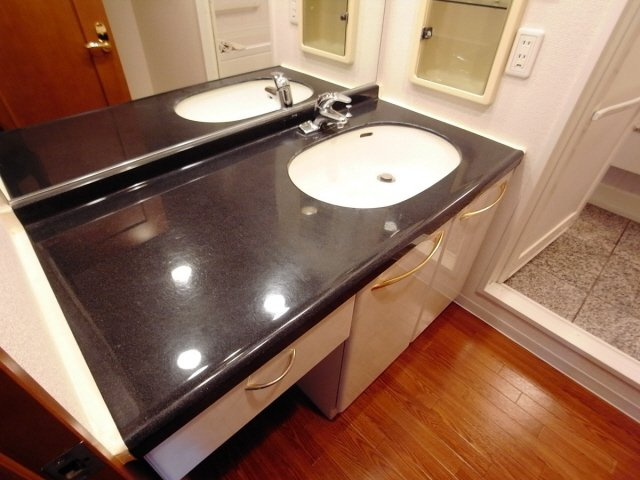 レジオン東灘公園通りのキッチン